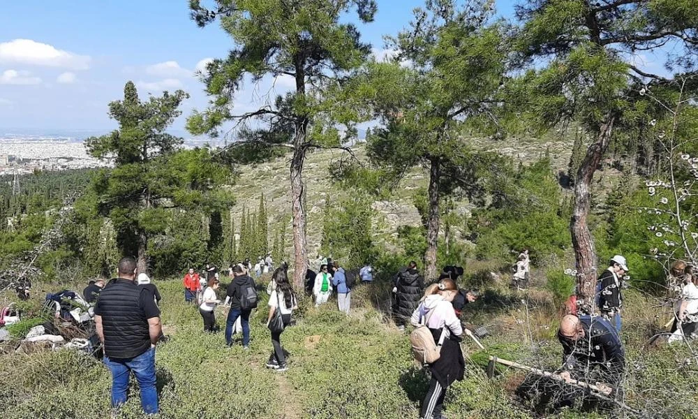 Θεσσαλονίκη: Δενδροφύτευση από μαθητές του αρμενικού σχολείου στο Σέιχ Σου